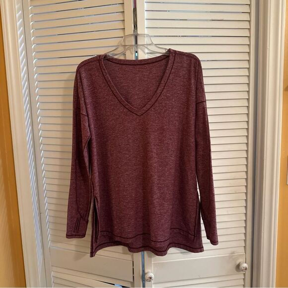 Women's V-Neck Athletic Maroon and white Top - Picture 1 of 10